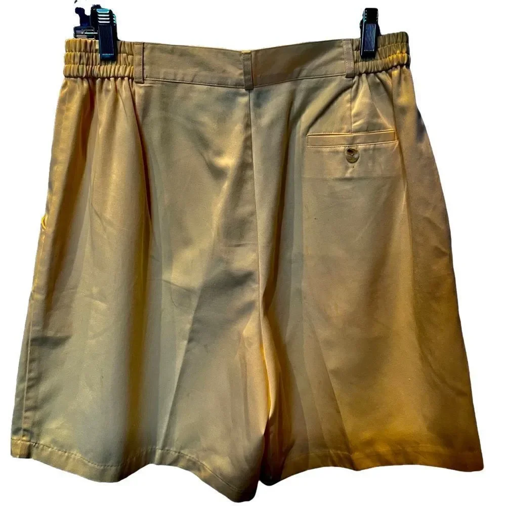 Paradise Bay bermuda shorts yellow size 14 NWOT 3 pockets button and zip